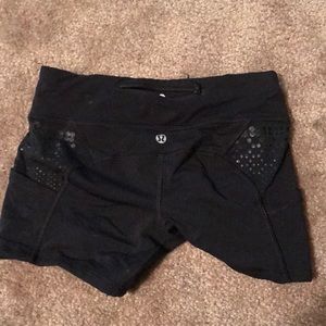 Size 4 lulu lemon shorts
